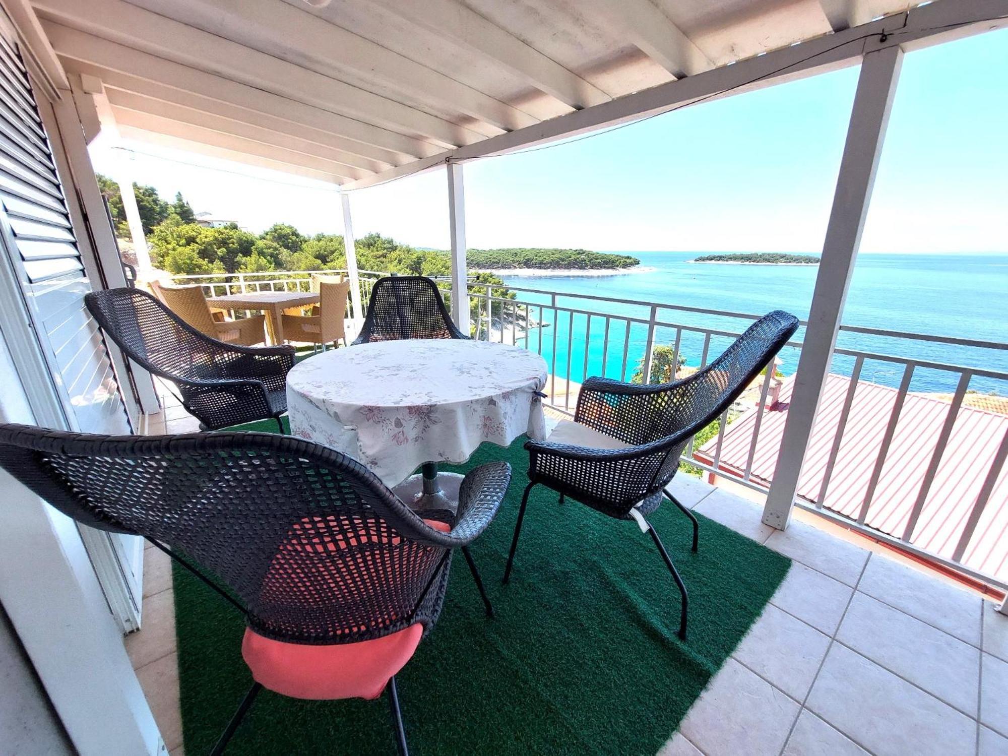 Guest House Silvija - Sea View Примоштен Экстерьер фото